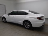 Used 2023 Hyundai Sonata SE image 3