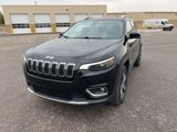 Used 2019 Jeep Cherokee Limited image 3