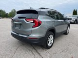 Used 2024 GMC Terrain SLE w/ Driver Convenience Package image 3