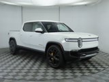 Used 2022 Rivian R1T Adventure image 3