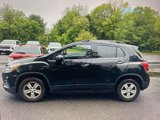 Used 2019 Chevrolet Trax LT w/ LT Convenience Package image 2