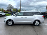 Used 2017 Kia Sedona LX w/ LX Essentials Premium Package image 6