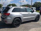 Used 2019 Jeep Grand Cherokee Altitude image 4