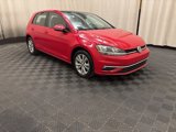 Used 2018 Volkswagen Golf SE image 3
