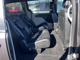 Used 2017 Dodge Grand Caravan SXT image 5