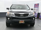 Used 2013 Kia Sorento LX w/ Convenience Pkg image 3