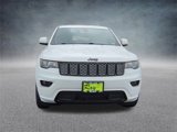Used 2018 Jeep Grand Cherokee Altitude image 3
