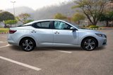 Used 2022 Nissan Sentra SV image 3