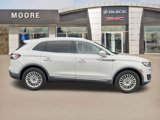 Used 2019 Lincoln Nautilus FWD image 3