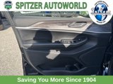 Used 2023 Jeep Grand Cherokee L Limited w/ Luxury Tech Group II image 5