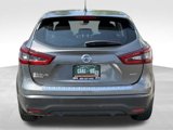 Used 2020 Nissan Rogue Sport S image 6