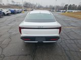 New 2025 Kia K4 LXS image 3
