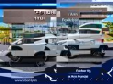 Used 2018 Hyundai Santa Fe Sport image 2