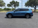 Used 2020 Volkswagen Tiguan S image 3