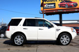Used 2010 Land Rover LR2 HSE image 4