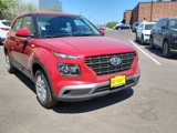 Certified 2022 Hyundai Venue SE image 2