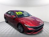 Used 2024 Hyundai Elantra SEL image 3