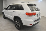 Used 2018 Jeep Grand Cherokee Limited image 3
