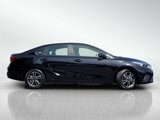 Used 2023 Kia Forte LXS w/ LXS Technology Package image 4