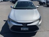 Used 2020 Toyota Corolla LE image 2