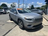 Used 2019 Jeep Cherokee Limited image 3