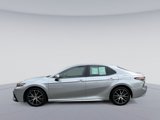 Used 2023 Toyota Camry SE image 2
