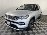 Used 2025 Jeep Compass Limited image 3