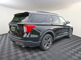 Used 2023 Ford Explorer XLT w/ Equipment Group 202A image 6