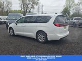 Certified 2023 Chrysler Pacifica Touring-L image 3