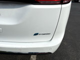 Used 2021 Chrysler Pacifica Touring-L image 6