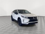 Used 2020 Mitsubishi Eclipse Cross LE image 2