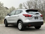 Used 2018 Nissan Rogue Sport S image 4