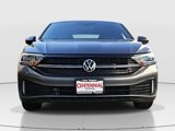 Used 2022 Volkswagen Jetta Sport image 2