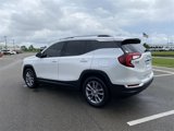 Used 2022 GMC Terrain SLT image 3