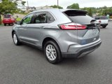 Certified 2022 Ford Edge SEL w/ Convenience Package image 2
