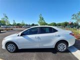 Used 2017 Toyota Corolla LE image 5