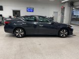 Used 2022 Nissan Altima 2.5 SV image 2
