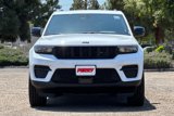 New 2025 Jeep Grand Cherokee Altitude image 3