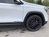 Used 2022 GMC Terrain SLE w/ Driver Convenience Package image 6