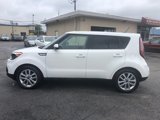 Used 2018 Kia Soul + image 2