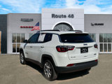 Used 2022 Jeep Compass Latitude image 4