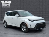 Certified 2023 Kia Soul LX w/ LX Technology Package image 3