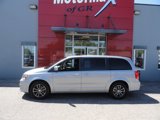 Used 2015 Dodge Grand Caravan SXT w/ Blacktop Package image 2