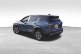 New 2025 Chevrolet Equinox LT w/ Safety and Technology Package image 5
