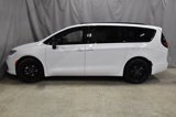 New 2025 Chrysler Pacifica Limited image 6