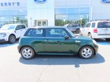 Used 2011 MINI Cooper Hardtop image 4