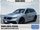Certified 2022 Volkswagen Tiguan SE R-Line image 1