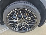 Used 2022 Tesla Model Y Long Range image 5