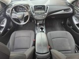 Used 2018 Chevrolet Malibu LT w/ Driver Confidence Package image 4