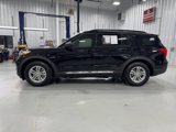 Used 2021 Ford Explorer XLT image 2